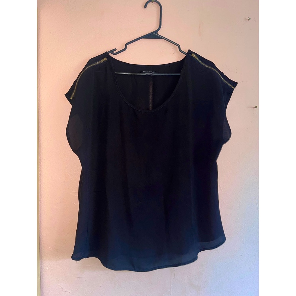 Black Sheer Blouse w. Zipper detailing
